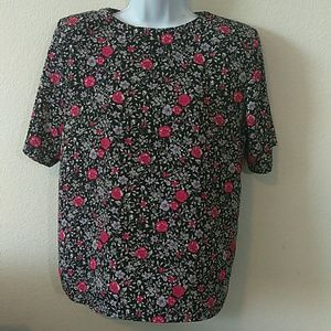 Worthington floral short sleeve blouse with shoulder pads